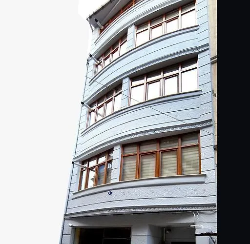 Lyon *