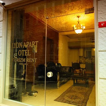 Apartament Lyon *