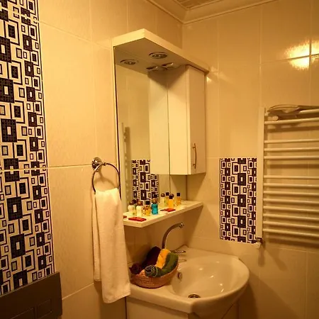 Apartament Lyon *